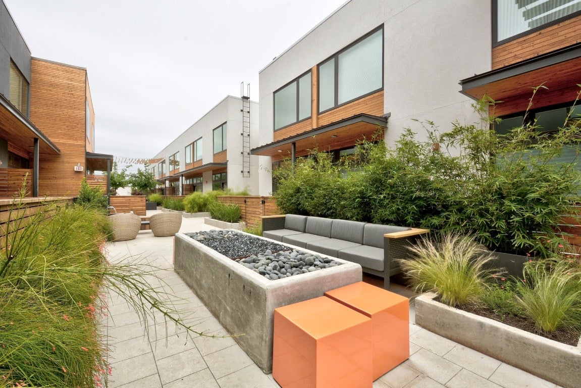 2002 E 7th St, #238