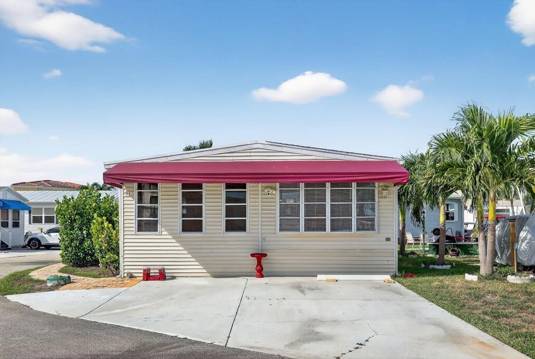 91 Nettles Boulevard | Jensen Beach Real Estate