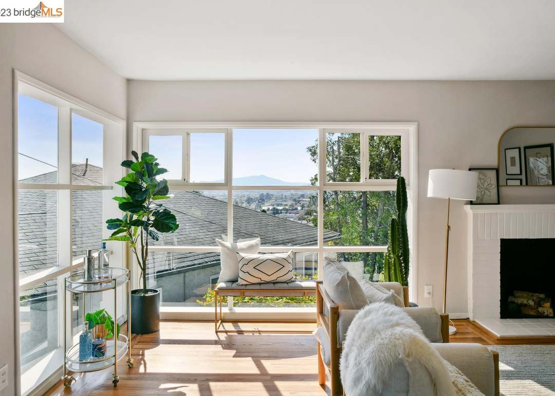 2309 Edna St