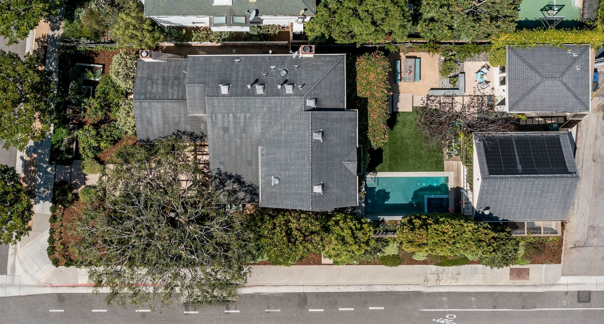 1351 Hill St, Sunset Park