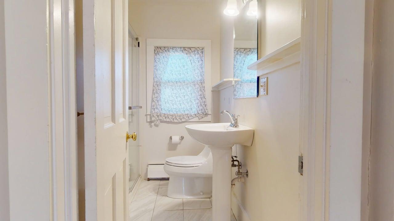 4 BR Rental Available