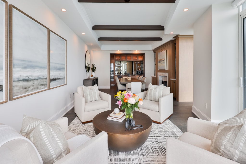 2060 Lakeshore Road #2101