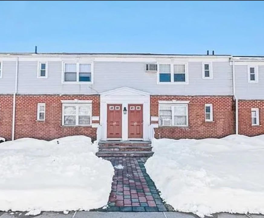 105 Hastings ave