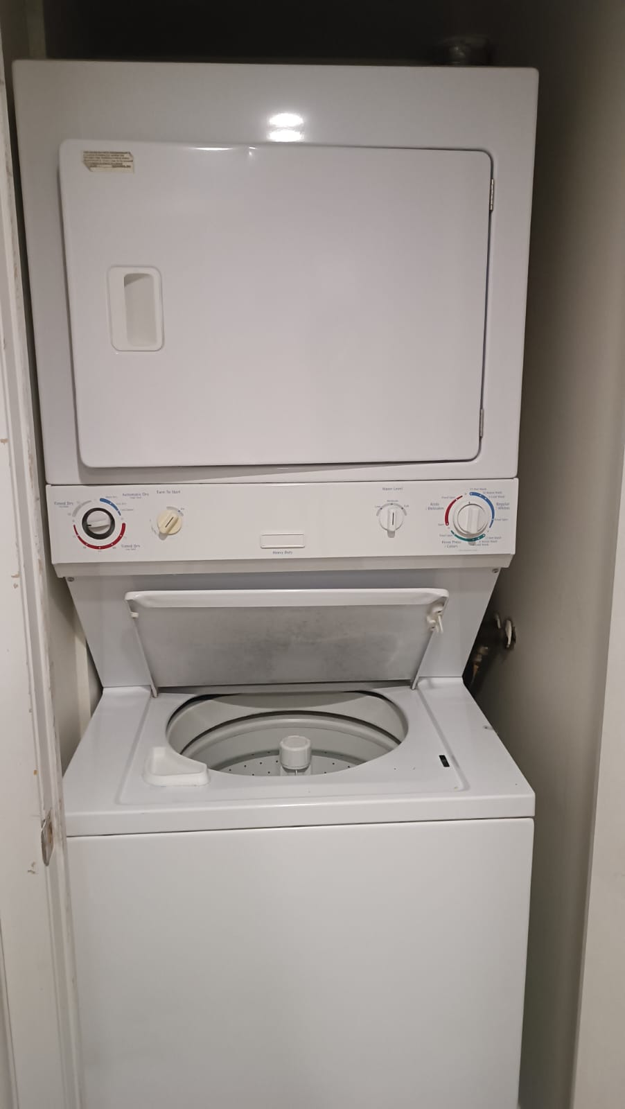 200 Victoria Street Unit: 1110