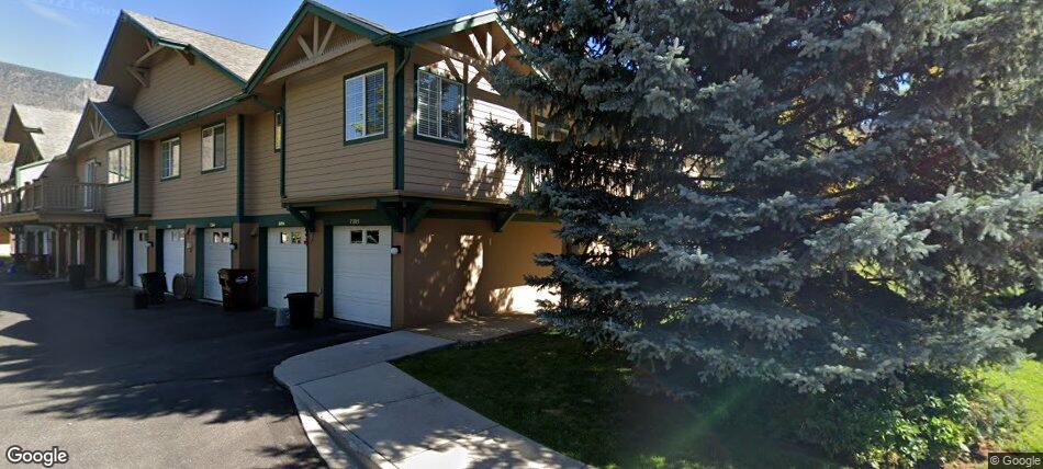 7205 Elk Run
