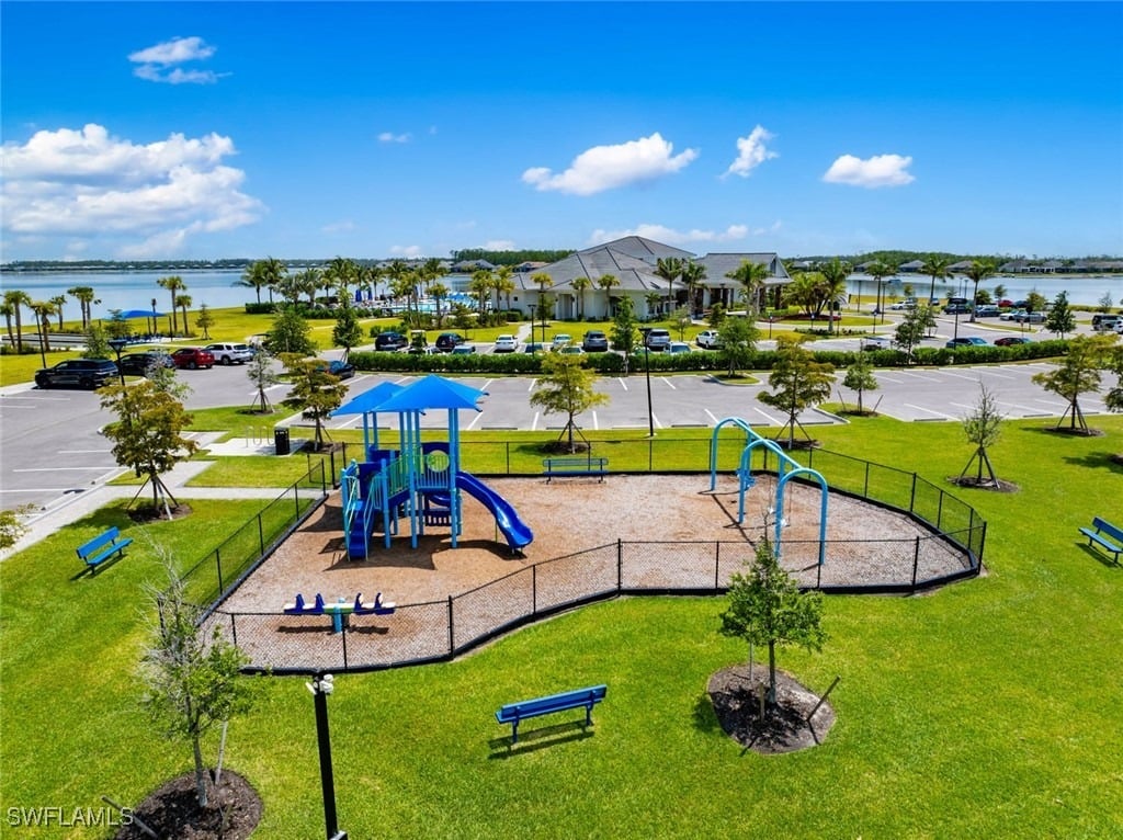 19129 Aqua Shore Dr