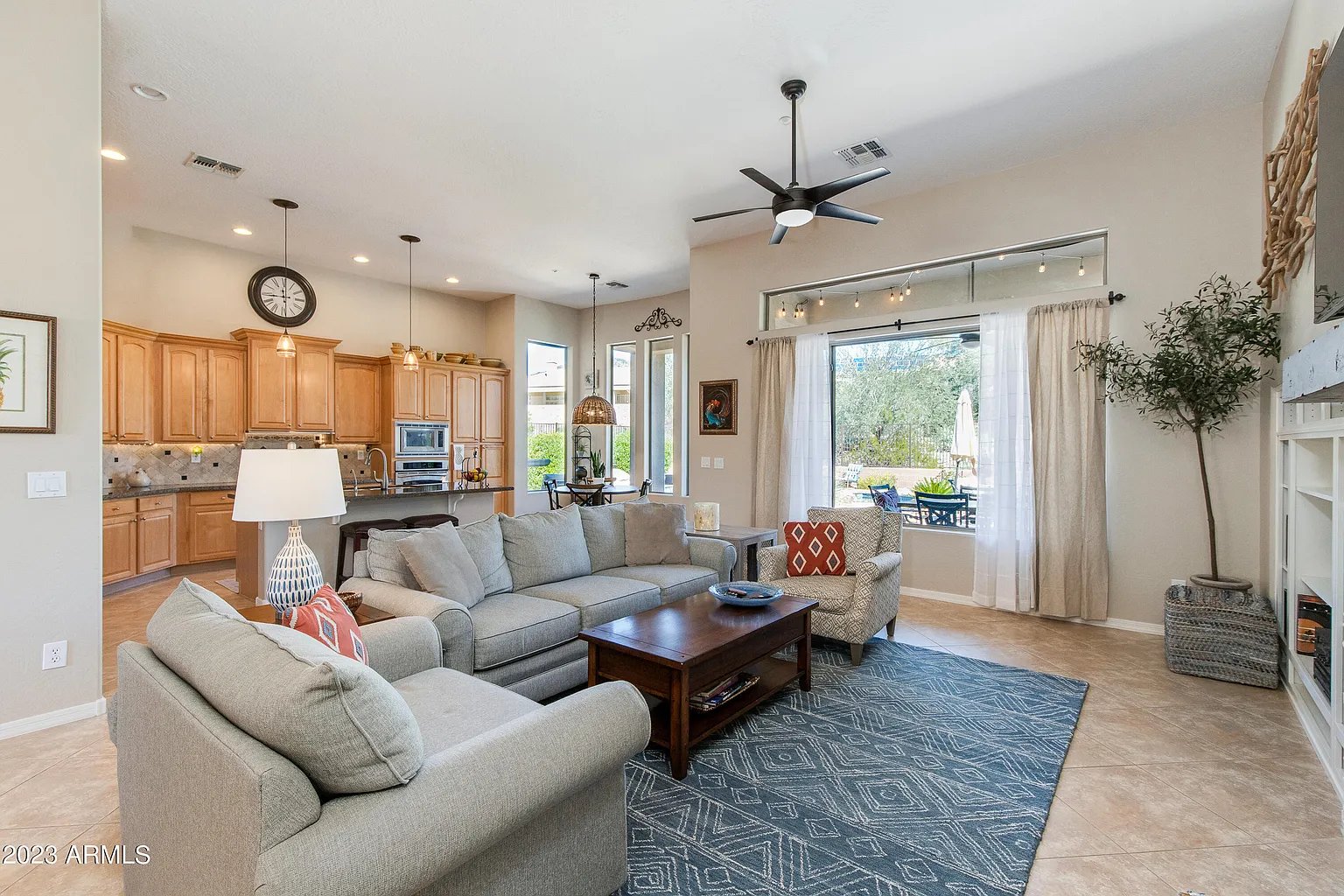 1908 W Turtle Hill Ct