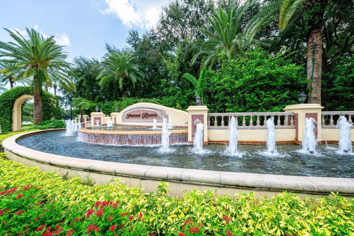 538 Les Jardin Dr