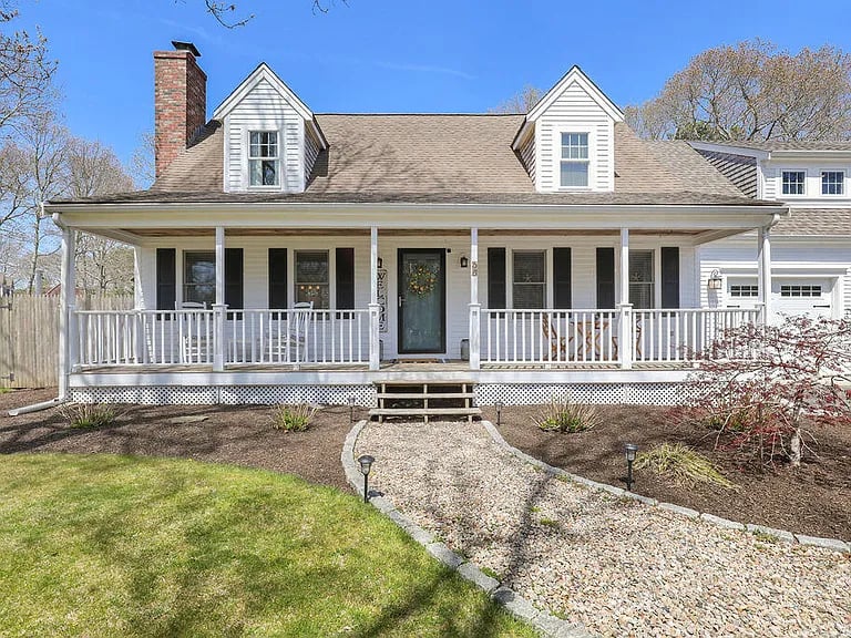 35 Blackthorn Path