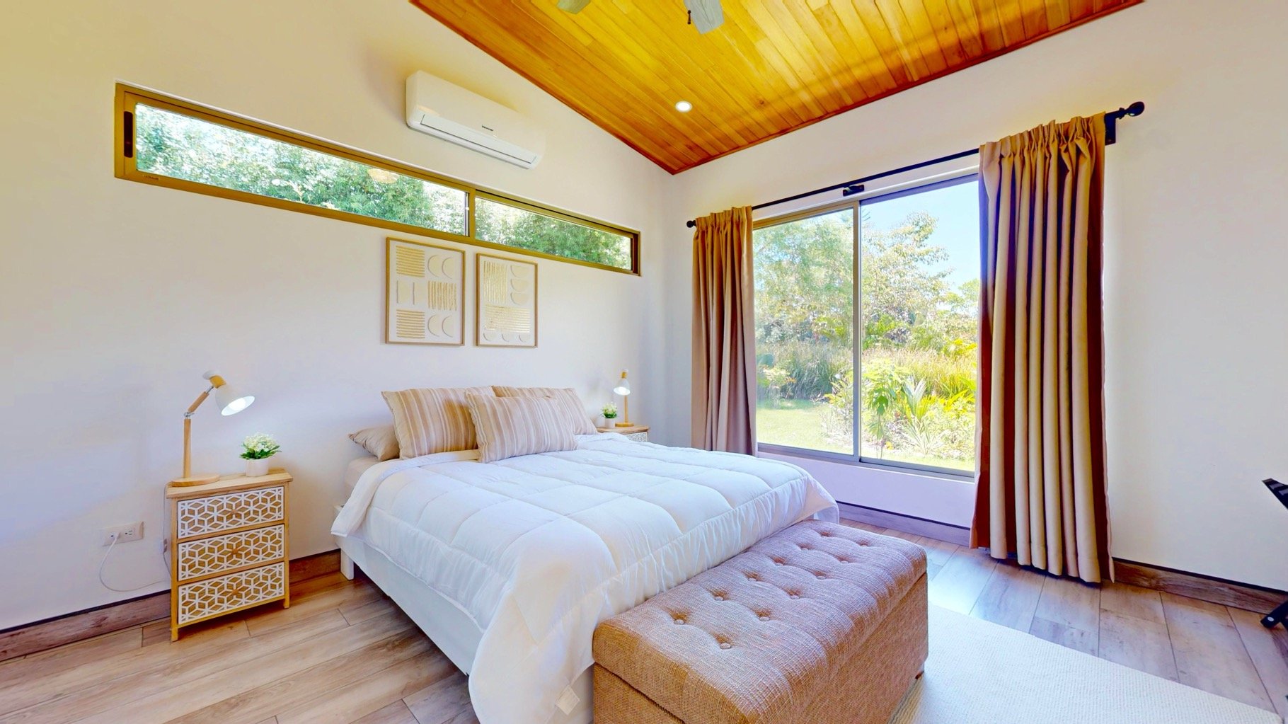 Modern 3-Bedroom Home with Pool in Gated Community, Ojochal, Costa Rica