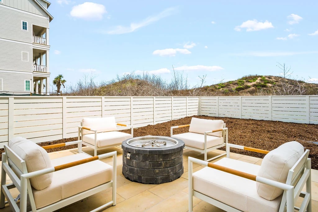 Darling Lane ~ Custom Residence