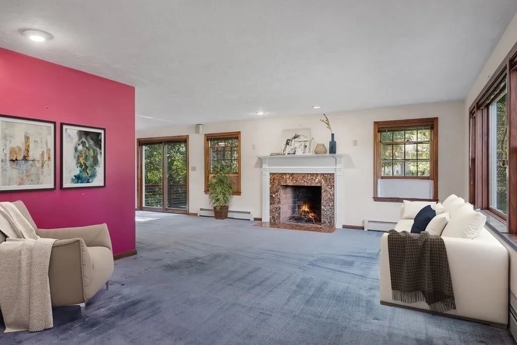 4 Great Meadow Rd