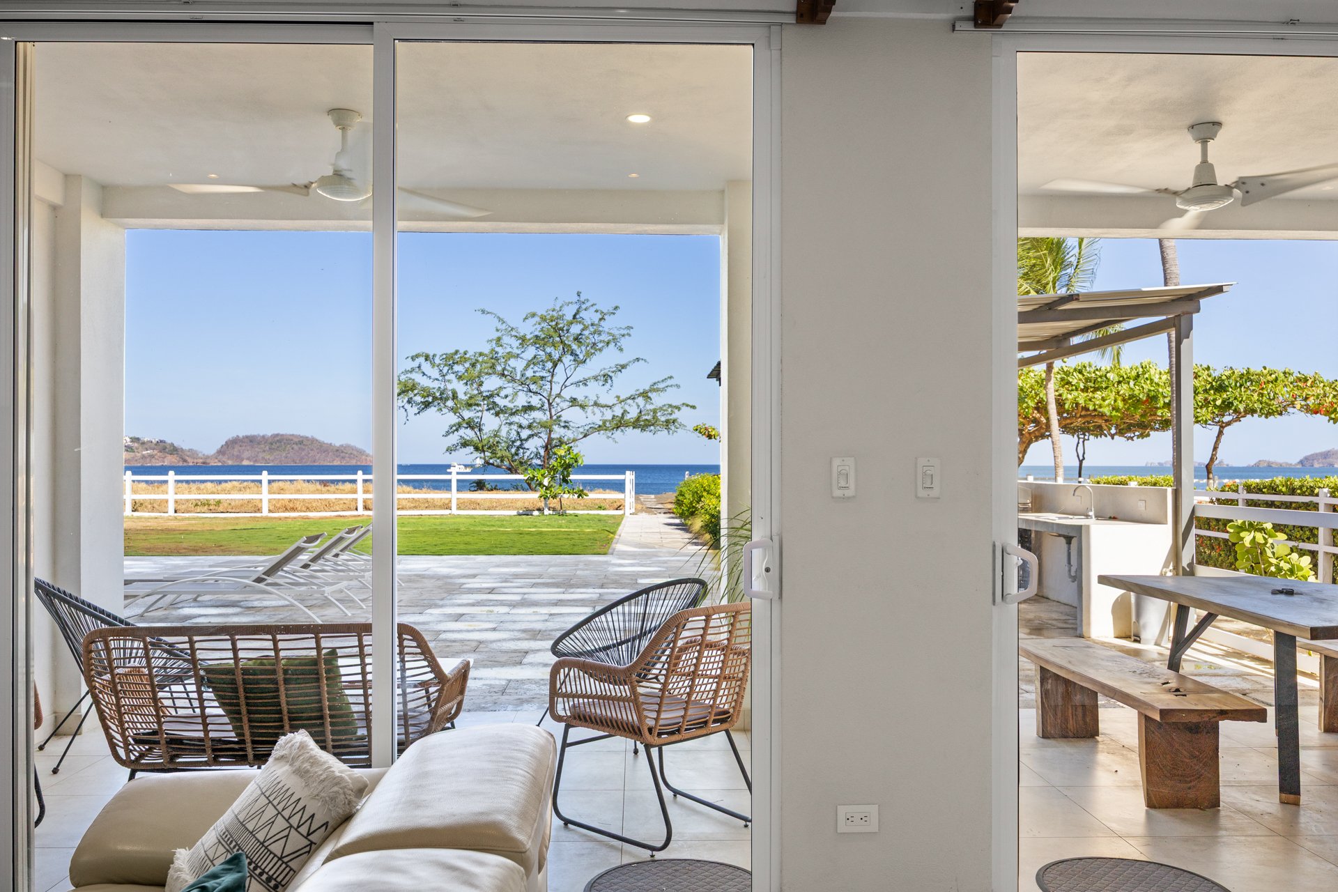 Golden Palms #4: Modern Beachfront Condo in Playa Potrero | 2 Bed, 2 Bath