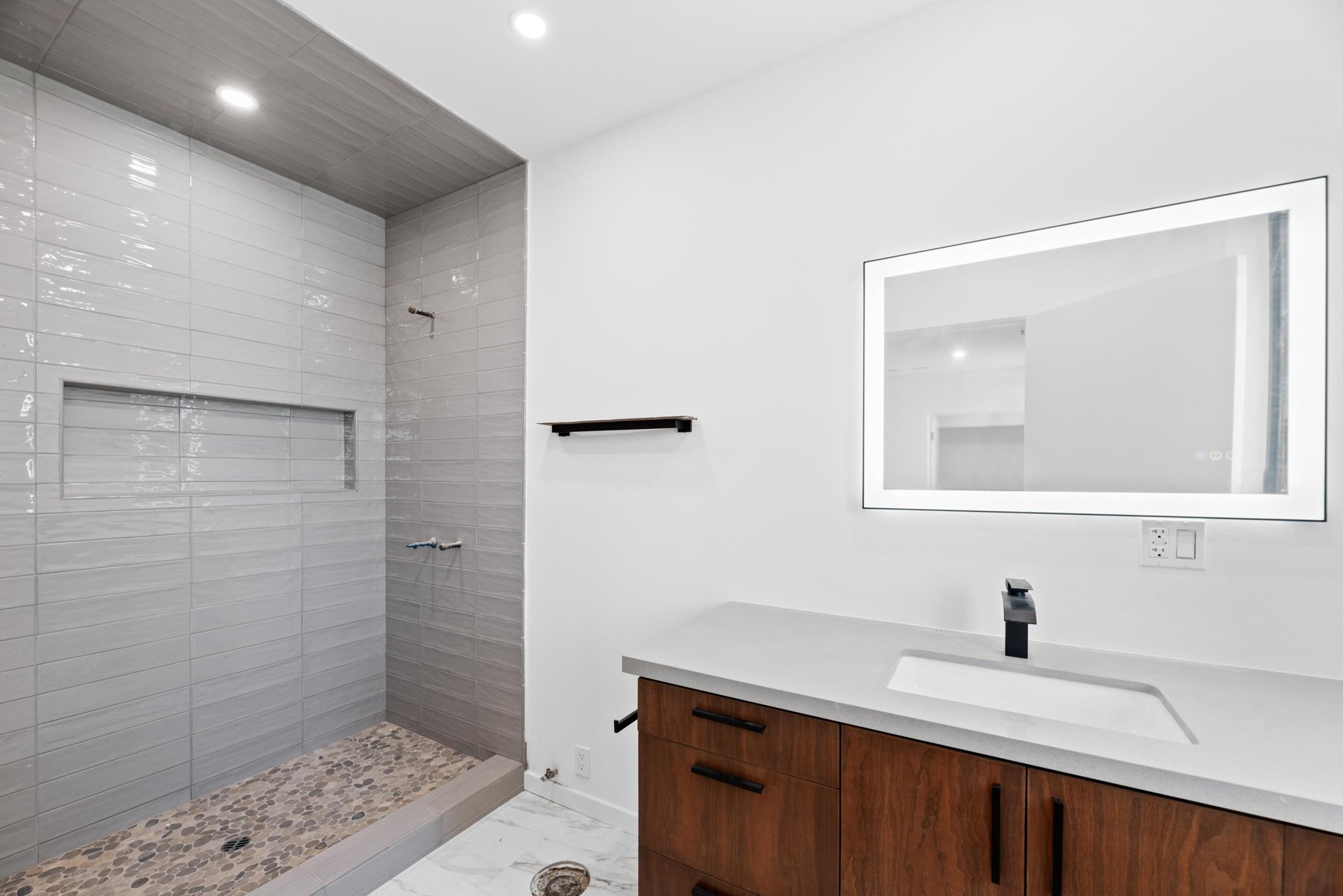 726 Howard St, Marina Del Rey