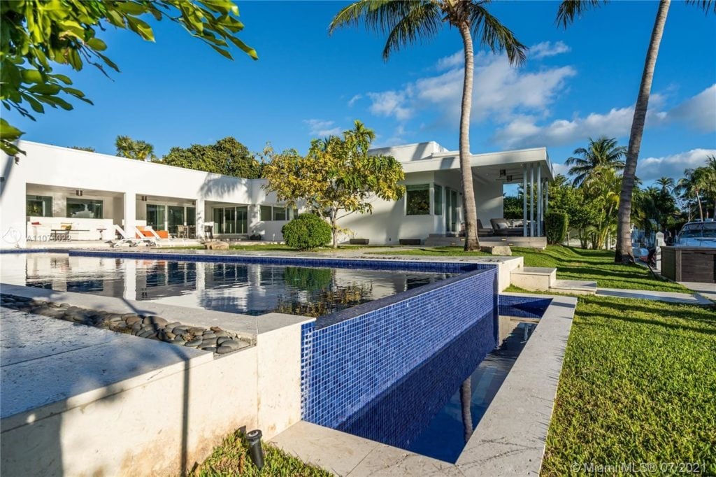 Key Biscayne Estate Closes at $8.25M