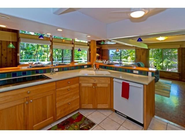 3312 Paty Dr, Honolulu 96822