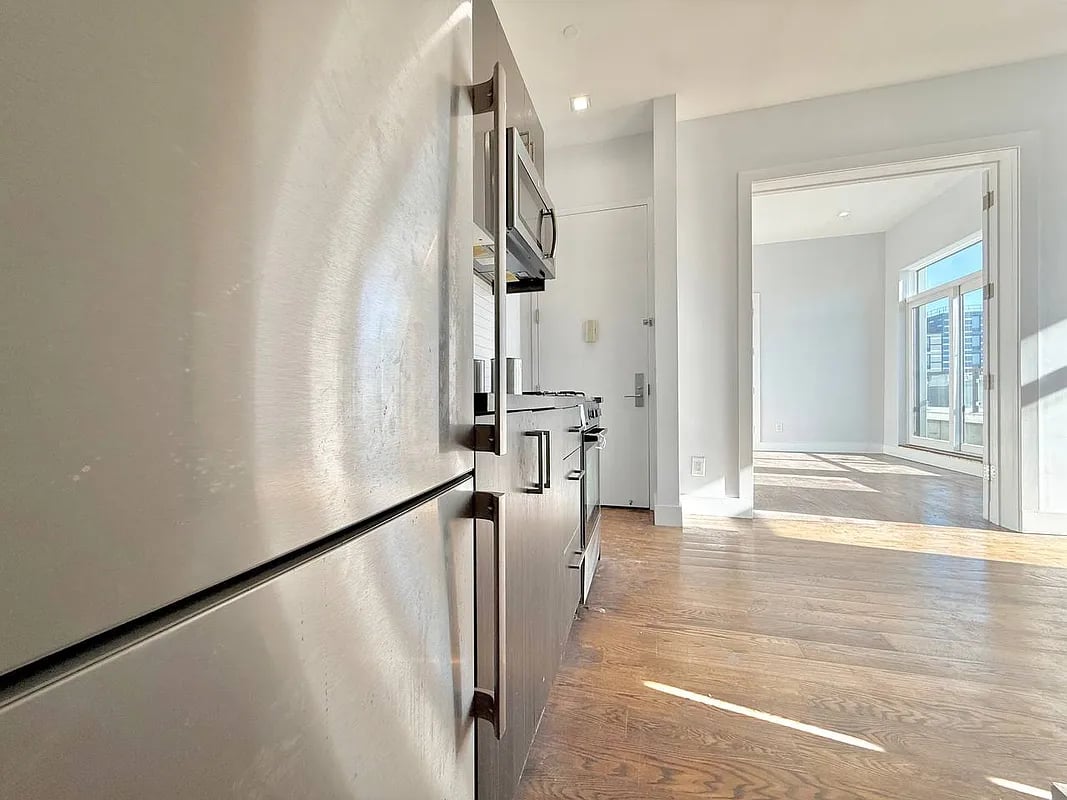 997 Jefferson Avenue #1A