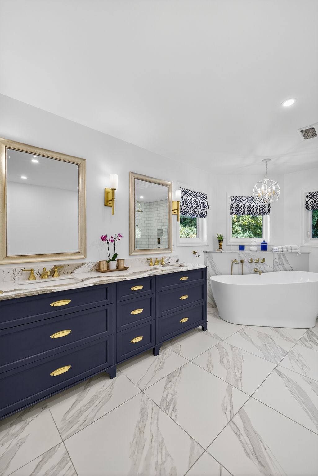 6 Falling Leaf Crt, Aurora