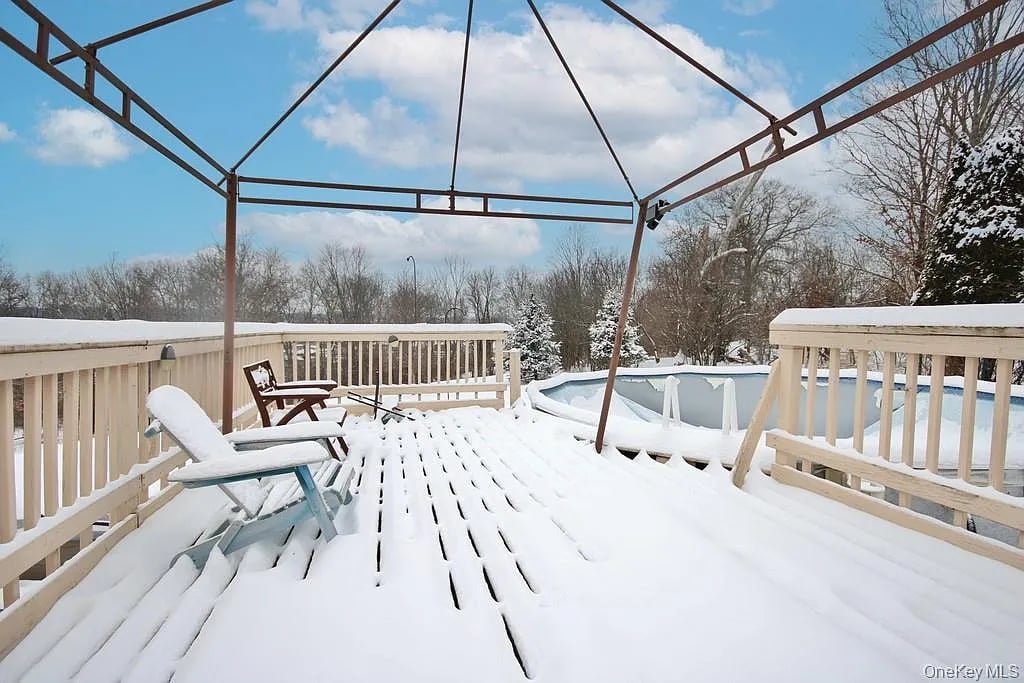 1065 Dolsontown Road