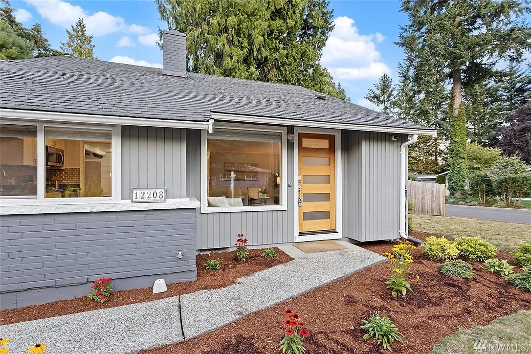 12208 96th Pl NE