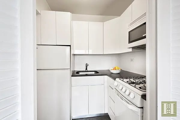 166 East 35th Street #15A