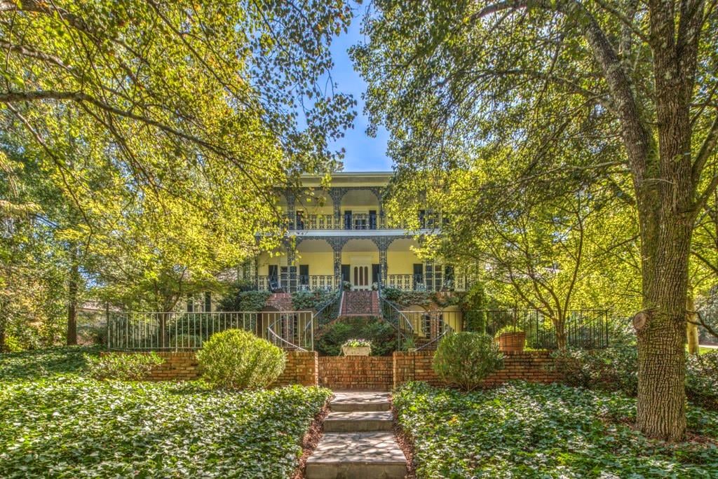 750 Tanglewood Trail
