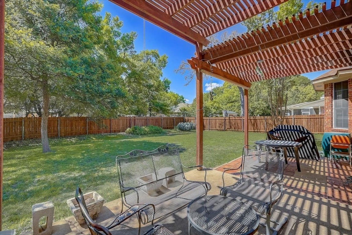 3003 Sunland Dr
