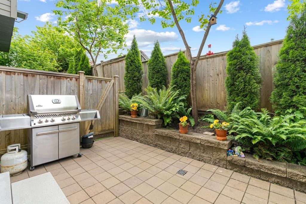 909 Clarke Rd, #13