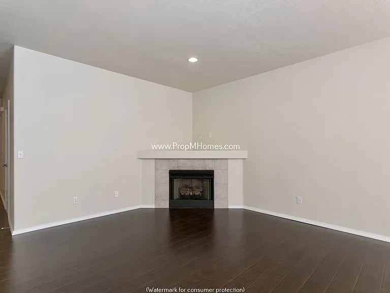 13016 SW Brianne Way