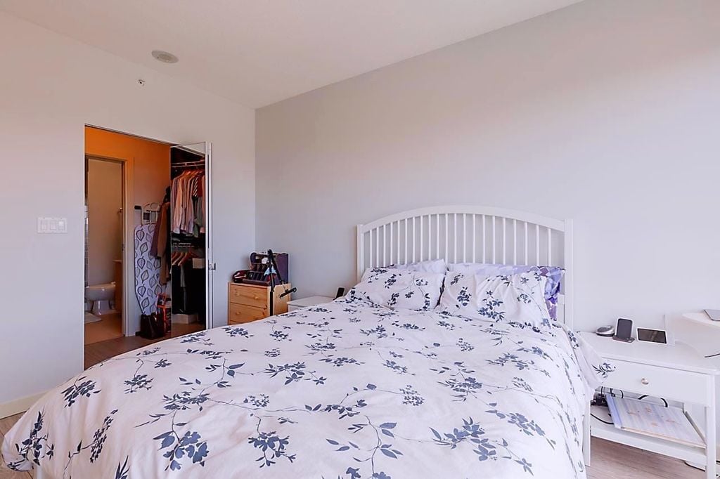 110 Brew St, #1206