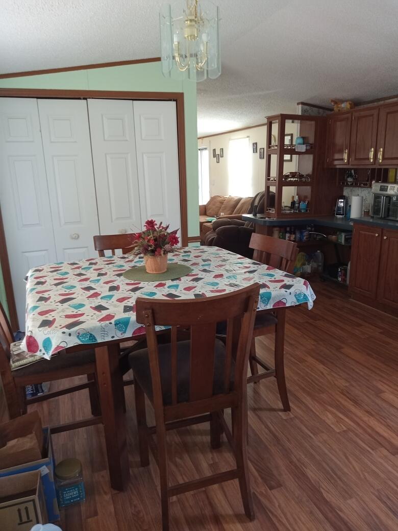 144 Hiawatha Dr