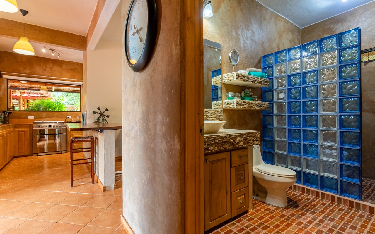 Tropical Getaway with Two Villas and Lush Gardens Near the Heart of Uvita