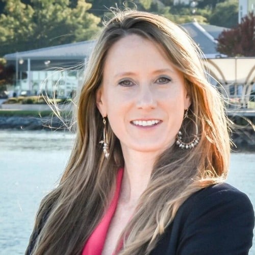 Chantel Kincaid Penn Yan, NY Real Estate Agent Headshot