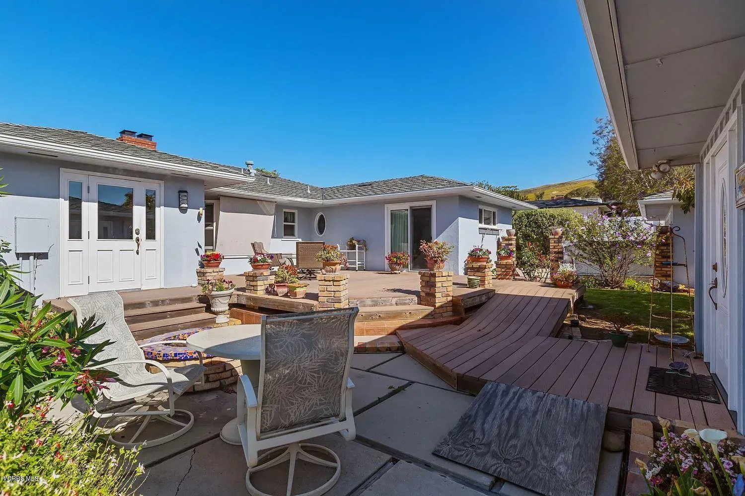 344 Palomares Ave, Ventura, CA 93003