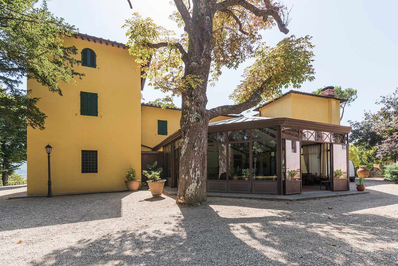 Historic Estate Boutique Hotel Just Outside Florence