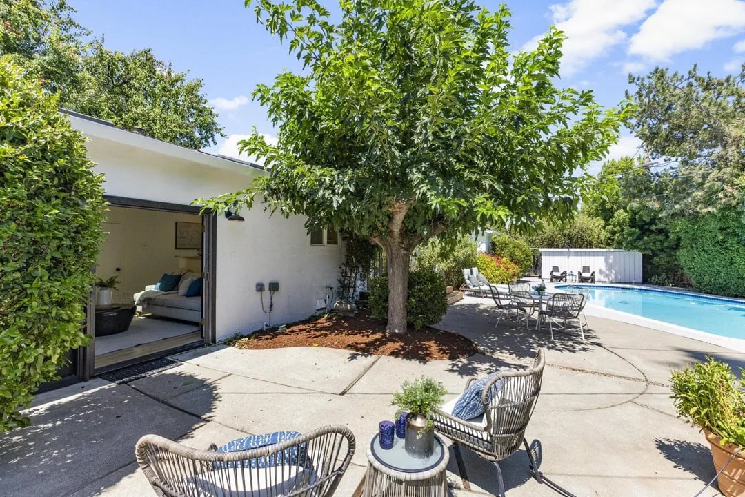 920 Savannah Ct
