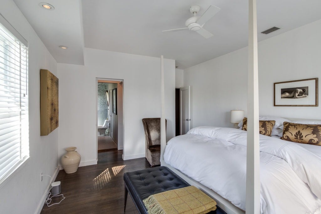 3 Bedroom Waterfront Mid-Beach Art Deco Landmark Hits Market at $525,000!