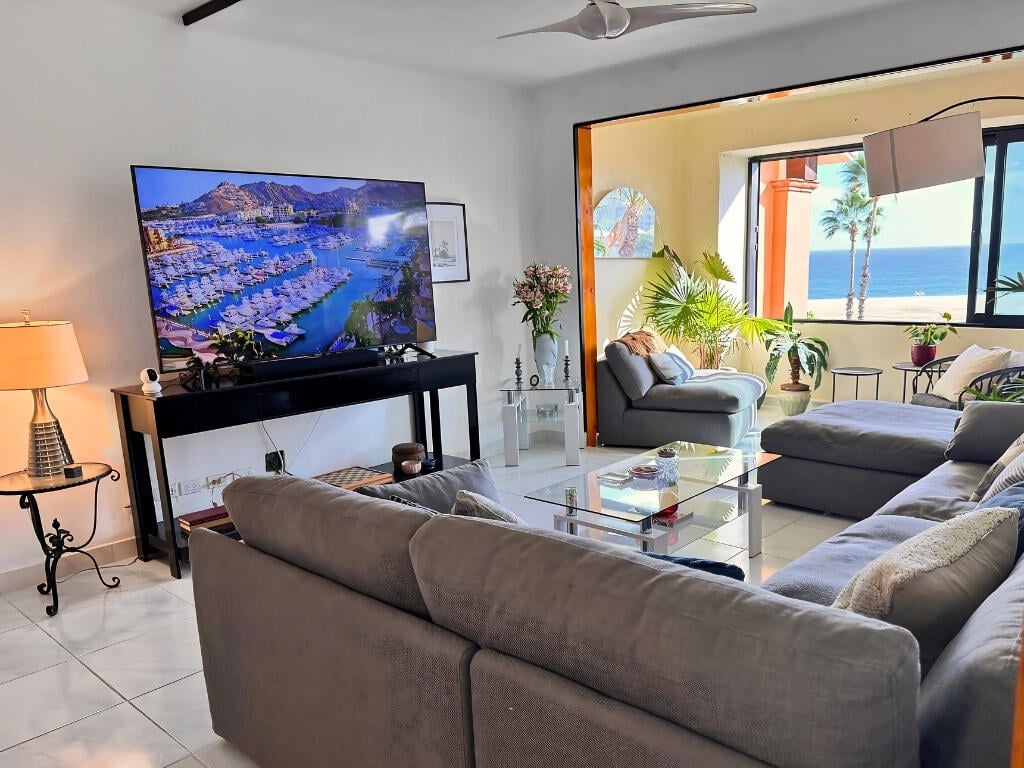 Discover Your Oceanfront Oasis in San Juan Corredor