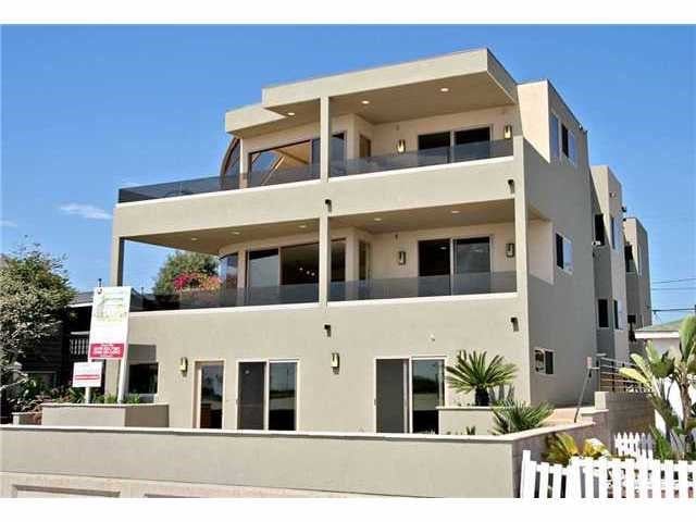 2663 Ocean Front Walk #2