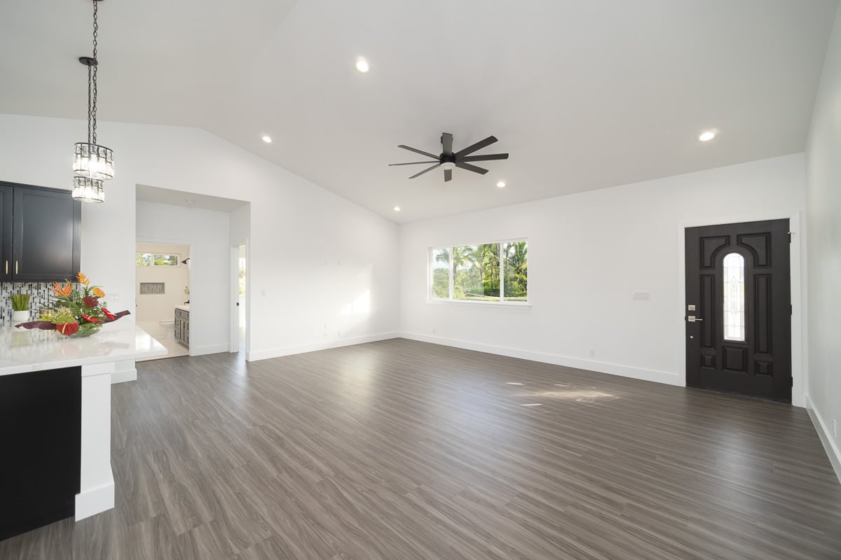 15-1665 8th Ave