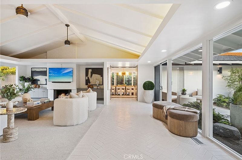 144 Monarch Bay Dr