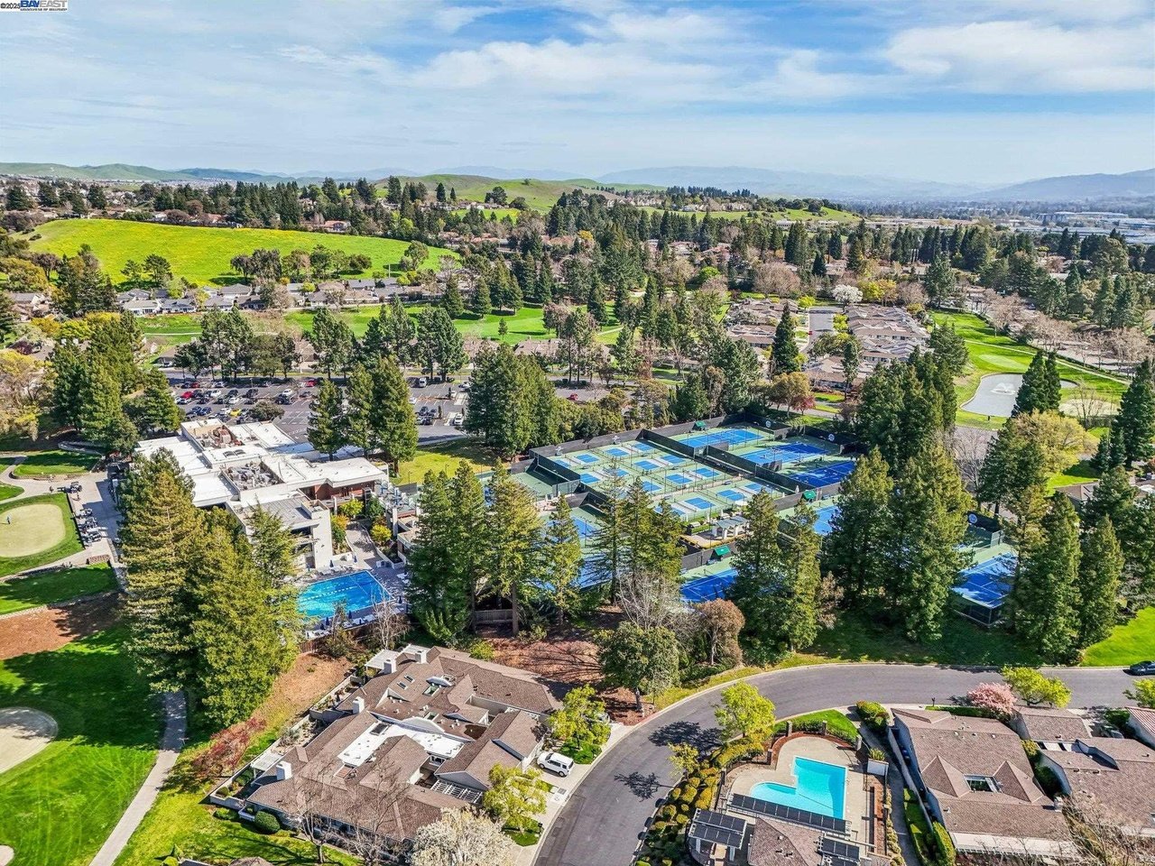 2119 Presidio Ct