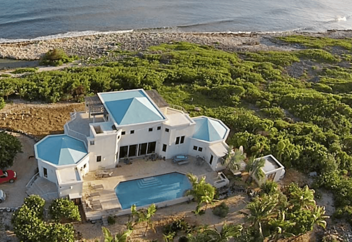 Coastal Villa: The Anguilla-Beaches Villa