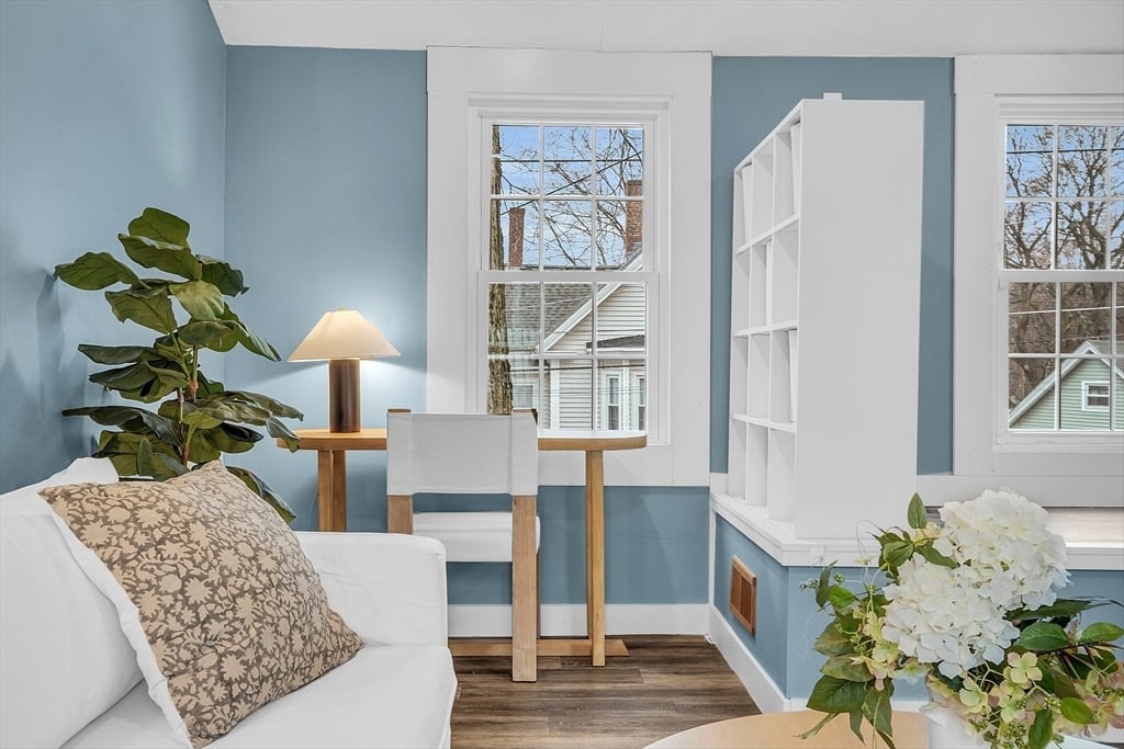 36 Pleasant St