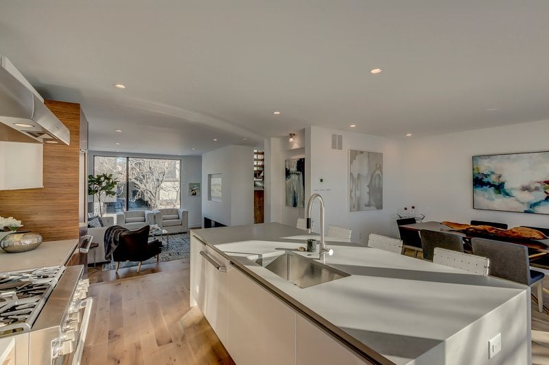 2620 West 25th Ave Jefferson Park