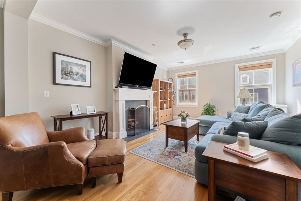 57 High St, #2