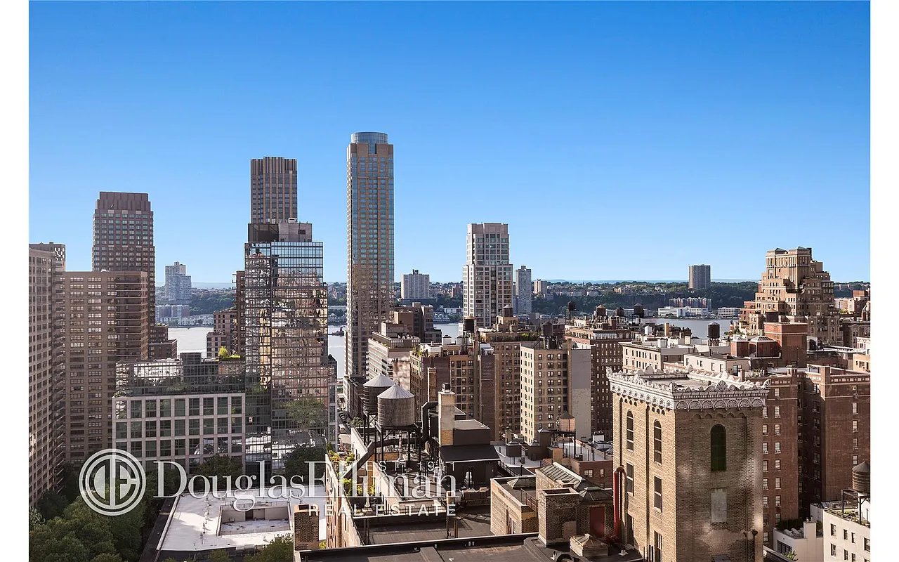 2025 Broadway, #24CDE