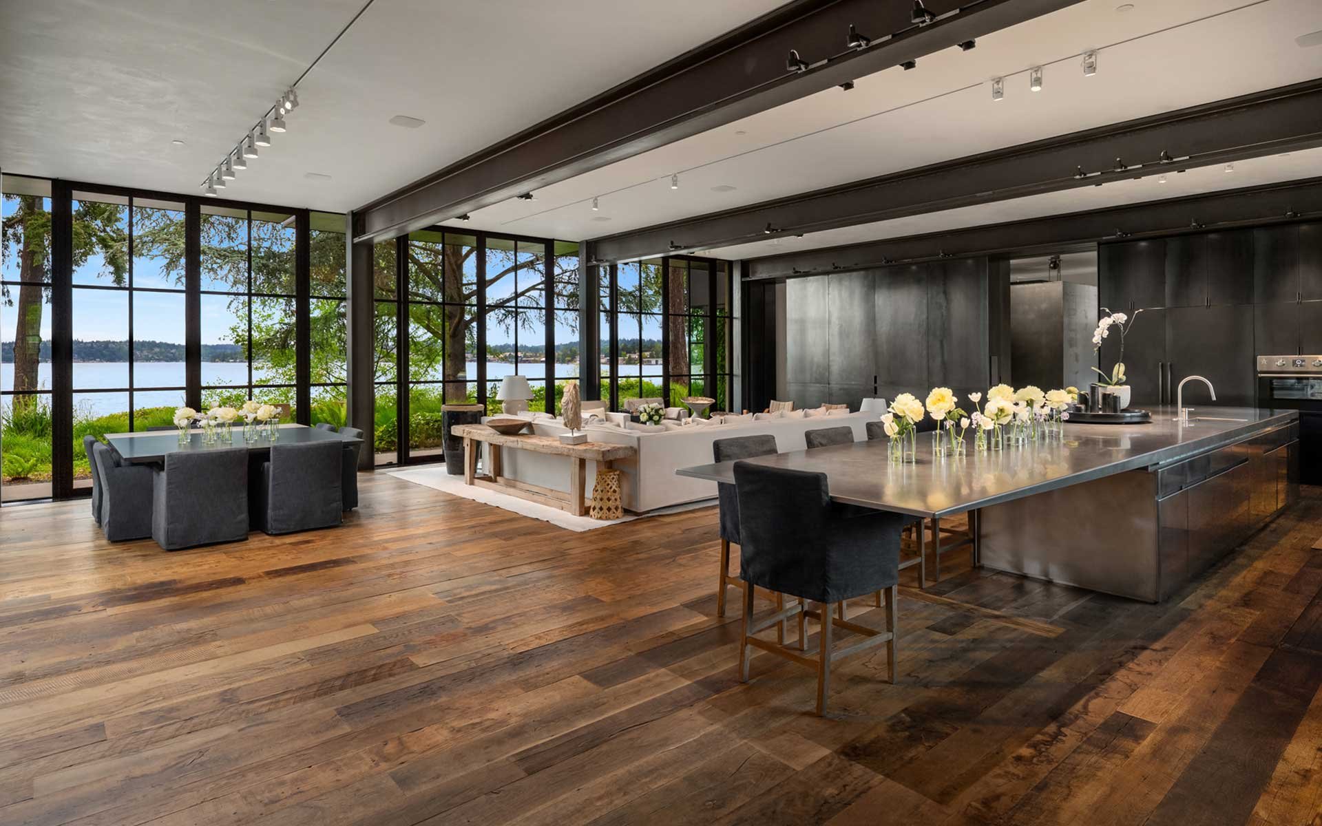 Triptych: A Tom Kundig Masterwork on Lake Washington