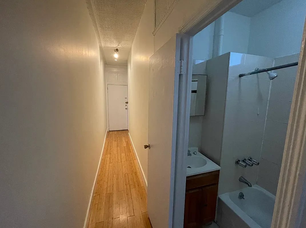 1357 Hancock Street #2L