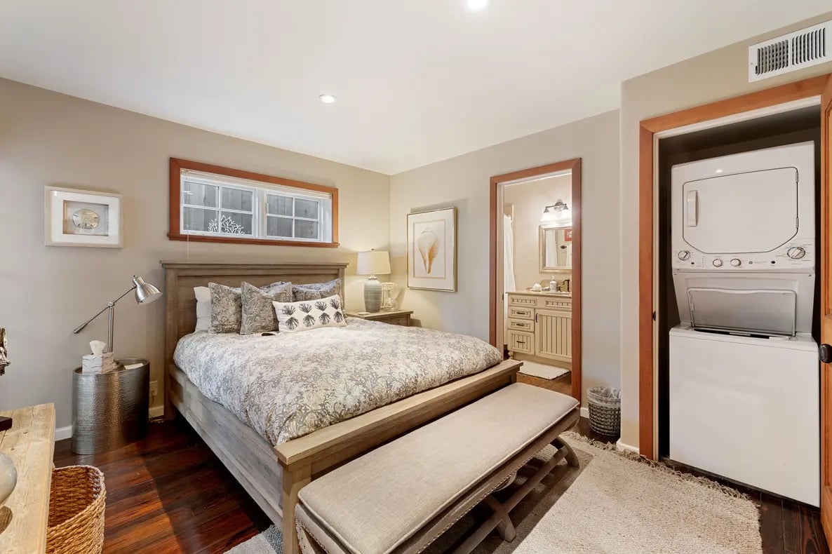 Olivewood Cottage